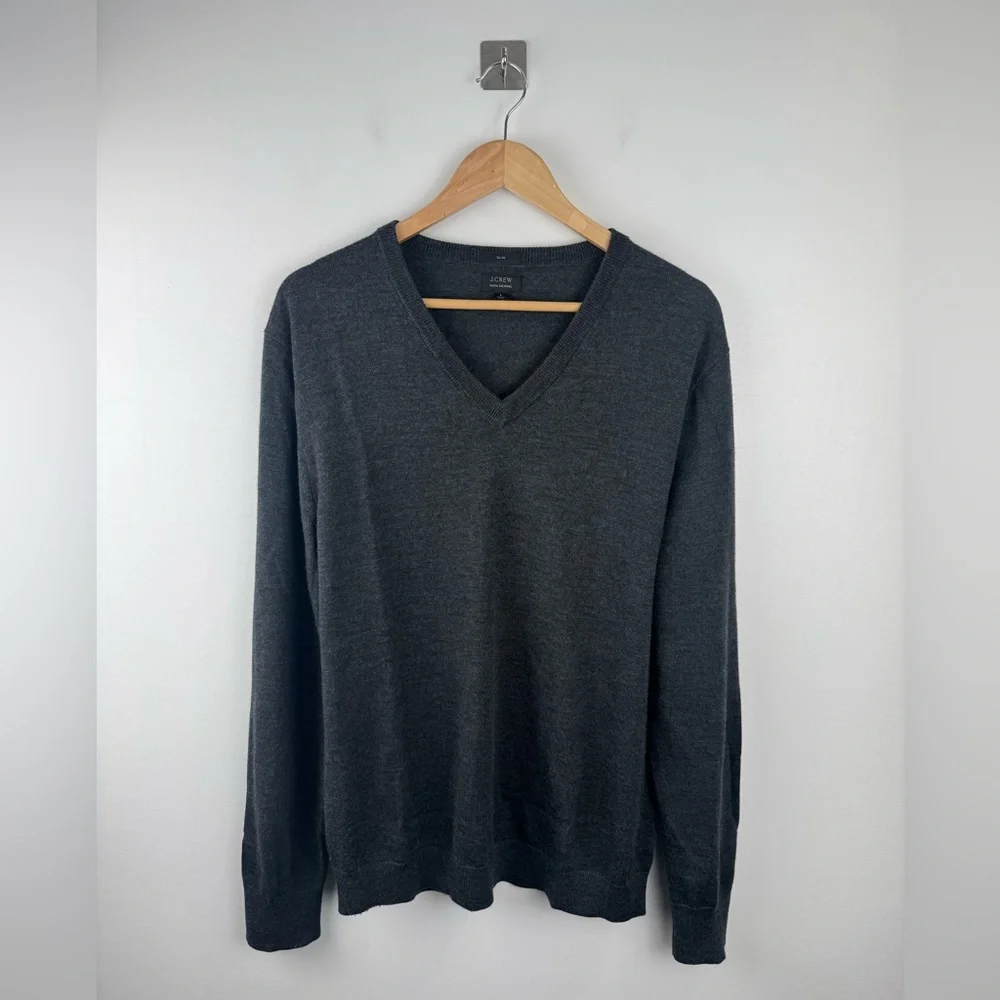 J.Crew Men Merino Wool V Neck Sweater Size Large